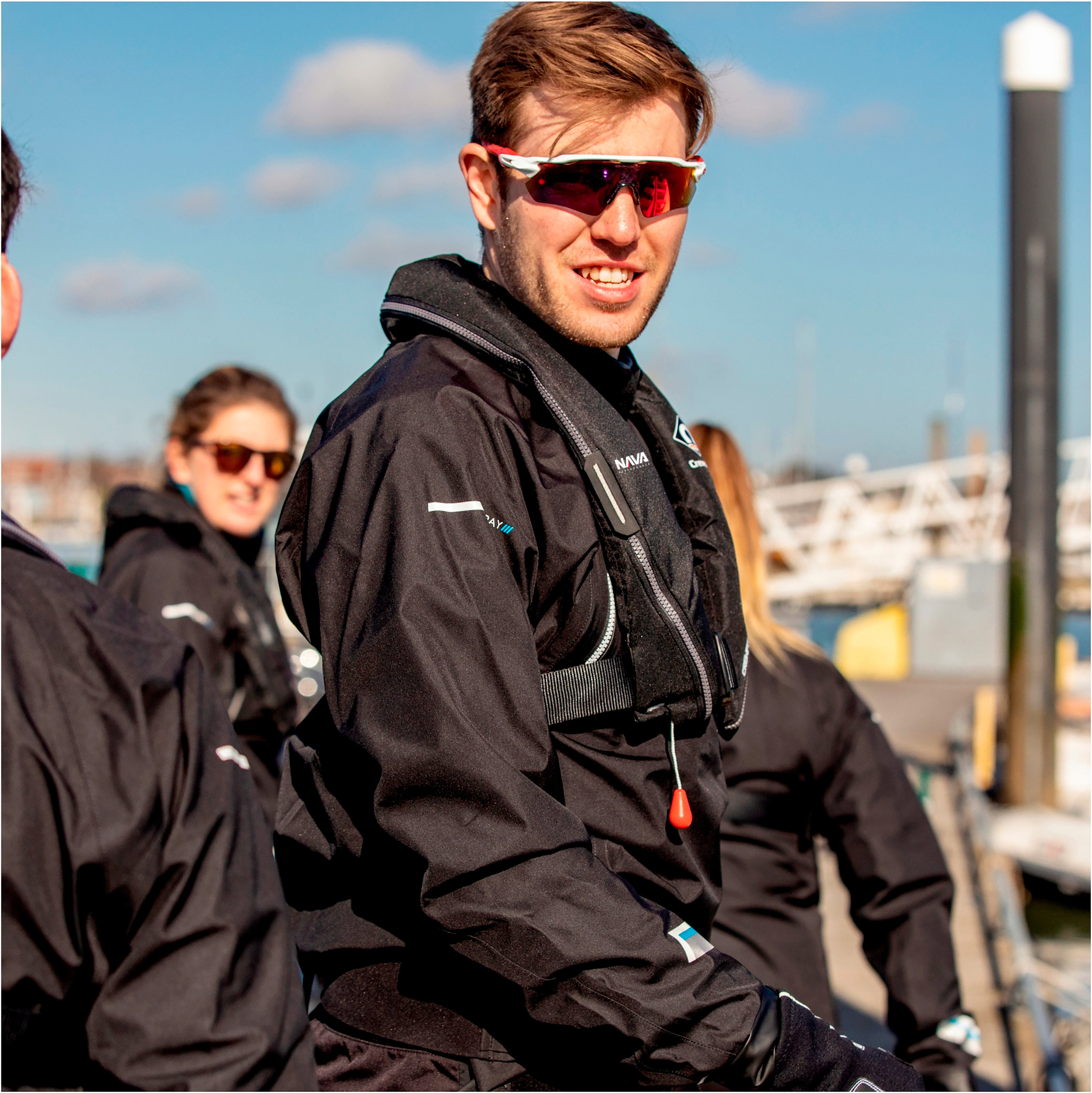 2025 Crewsaver Nava Performance Crewfit 165N Sport Automatic Lifejacket 9710BLA - Black